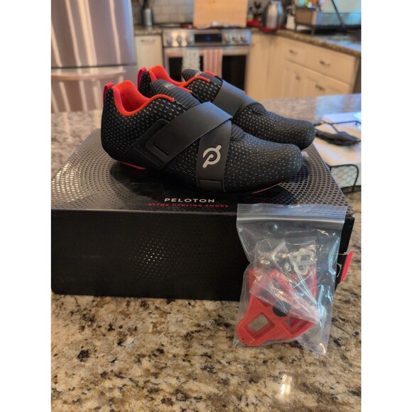 Brand new Peloton Altos cycling shoes with look delta cleats + box Women's 5.5 - Picture 1 of 8